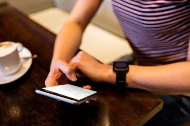 Обработка ошибок при добавлении и редактировании контактов