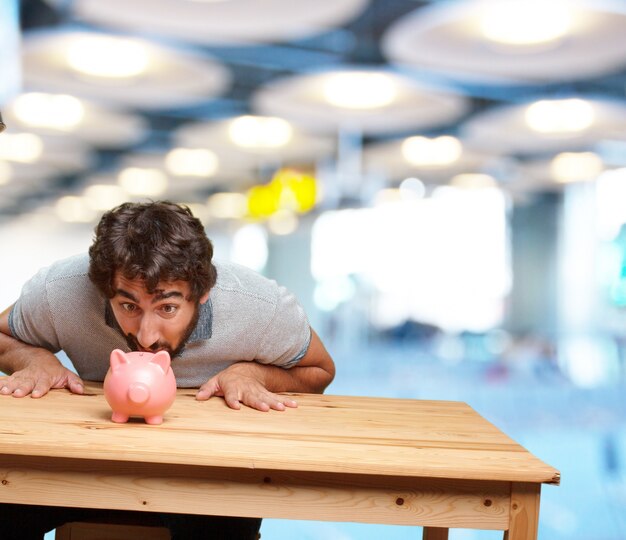 Закрытие или блокировка счетов и кредитных линий, связанных с долгами