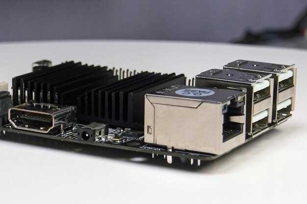 Технические особенности материнских плат Foxconn для ПК и серверов