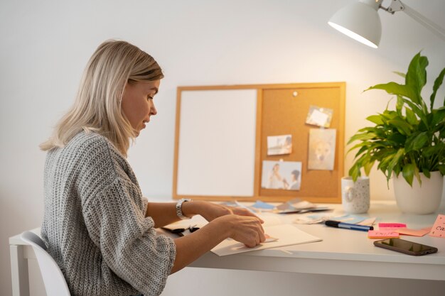 Обзор инструментов Photoshop CS5: работа с панелью и слоями