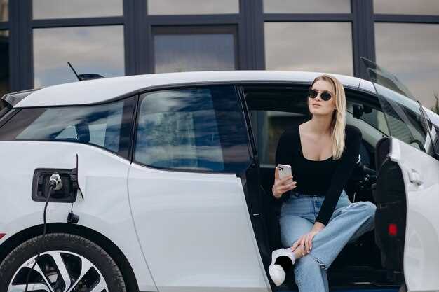 Интерактивные интерфейсы и мультимедийные решения внутри салона