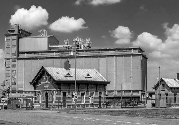 Использование автоматизации и роботизации на линии